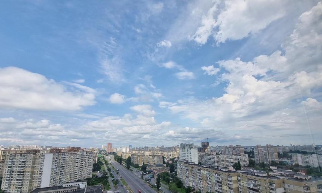 Квартира Метро Харківська, Позняки Жк Лебединий Kiev Exteriör bild